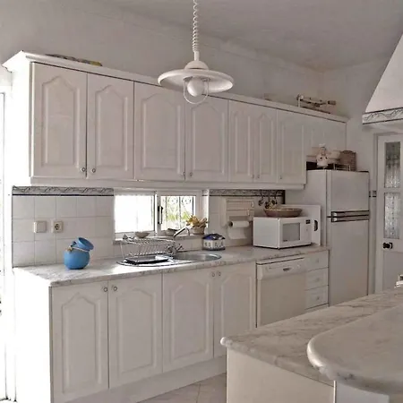 House 1 Minute Walking From The Ferienhaus *